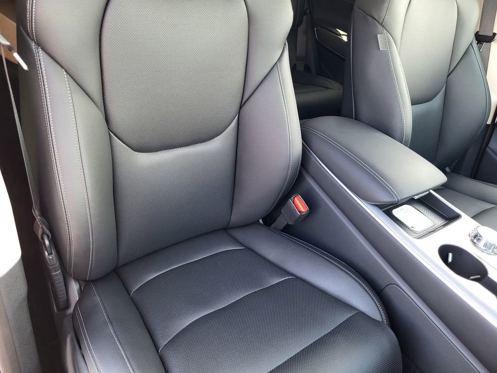 New 2026 Silver Genesis 2.5T SELECT image 15
