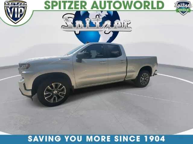 Used 2020 Silver Chevrolet RST image 9