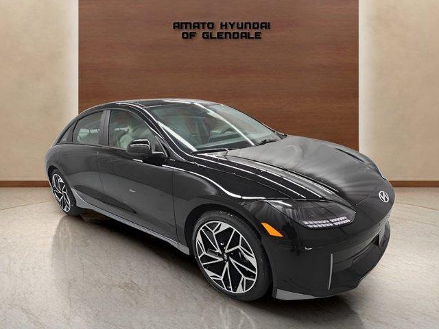 New 2025 Black Hyundai SEL image 8