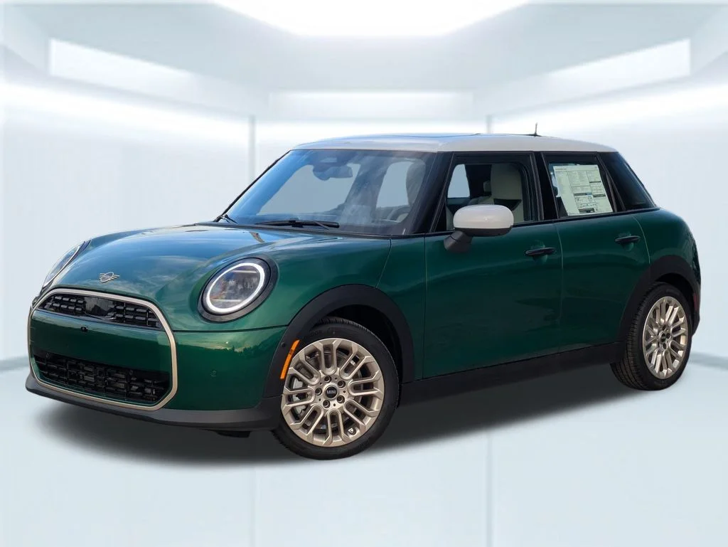 2026 MINI Hardtop's photo