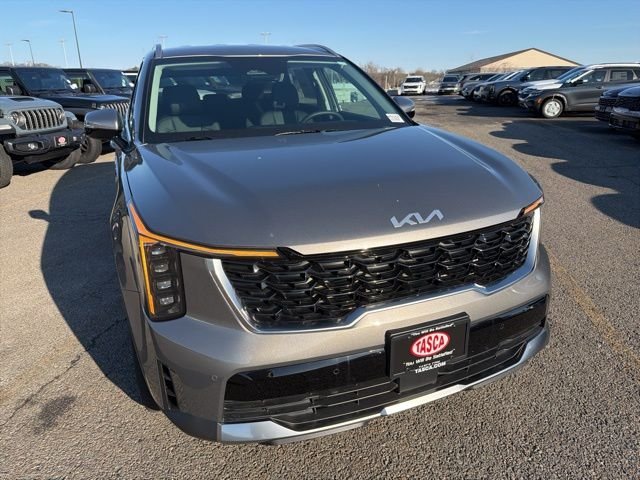 New 2026 Volcanic Sand Kia EX AWD image 8