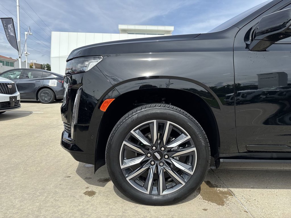2023 Cadillac Escalade Sport - Photo 40