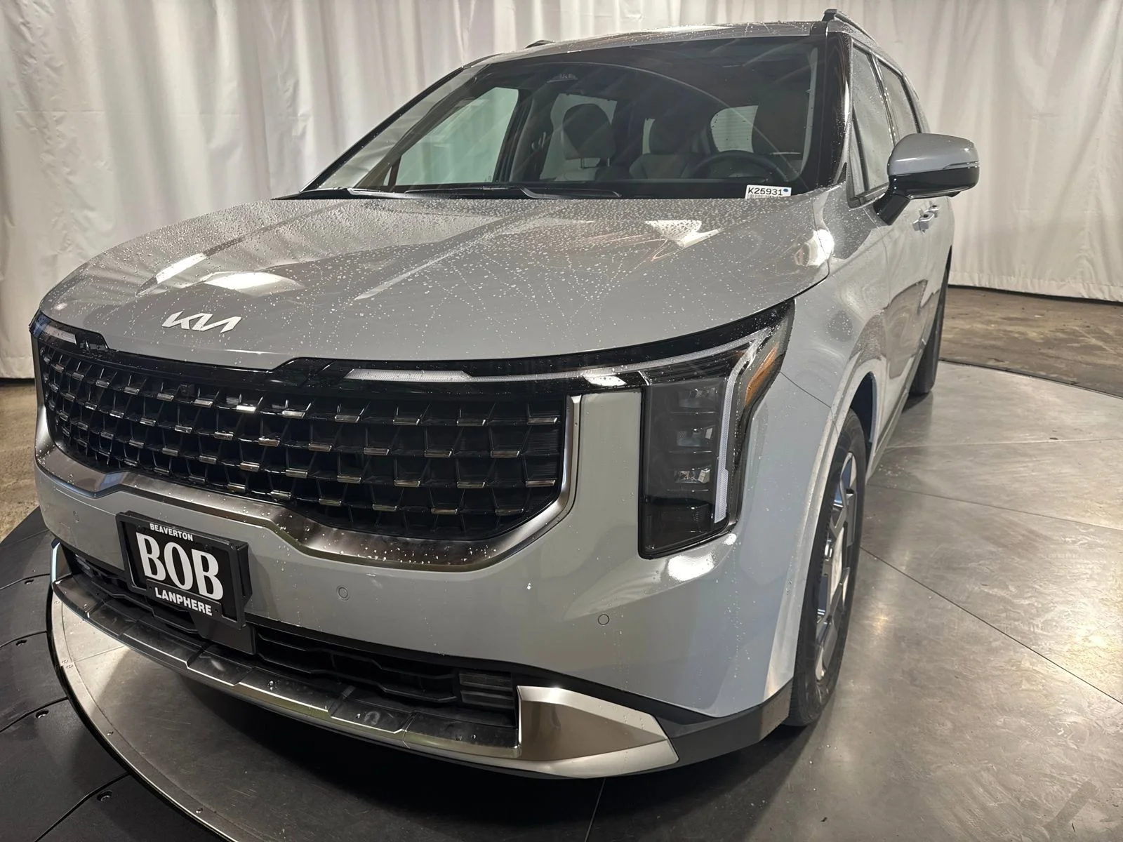 2026 Kia Sedona SX HEV's photo