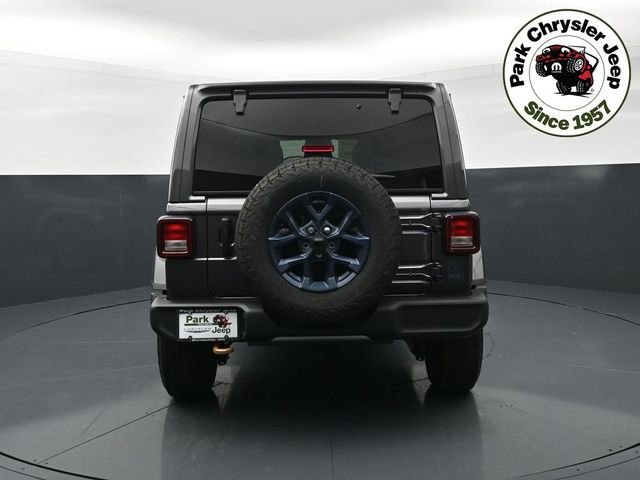 New 2026 Granite Crystal Metallic Clear-Coat Exterior Paint Jeep 85th Anniversary Edition image 5