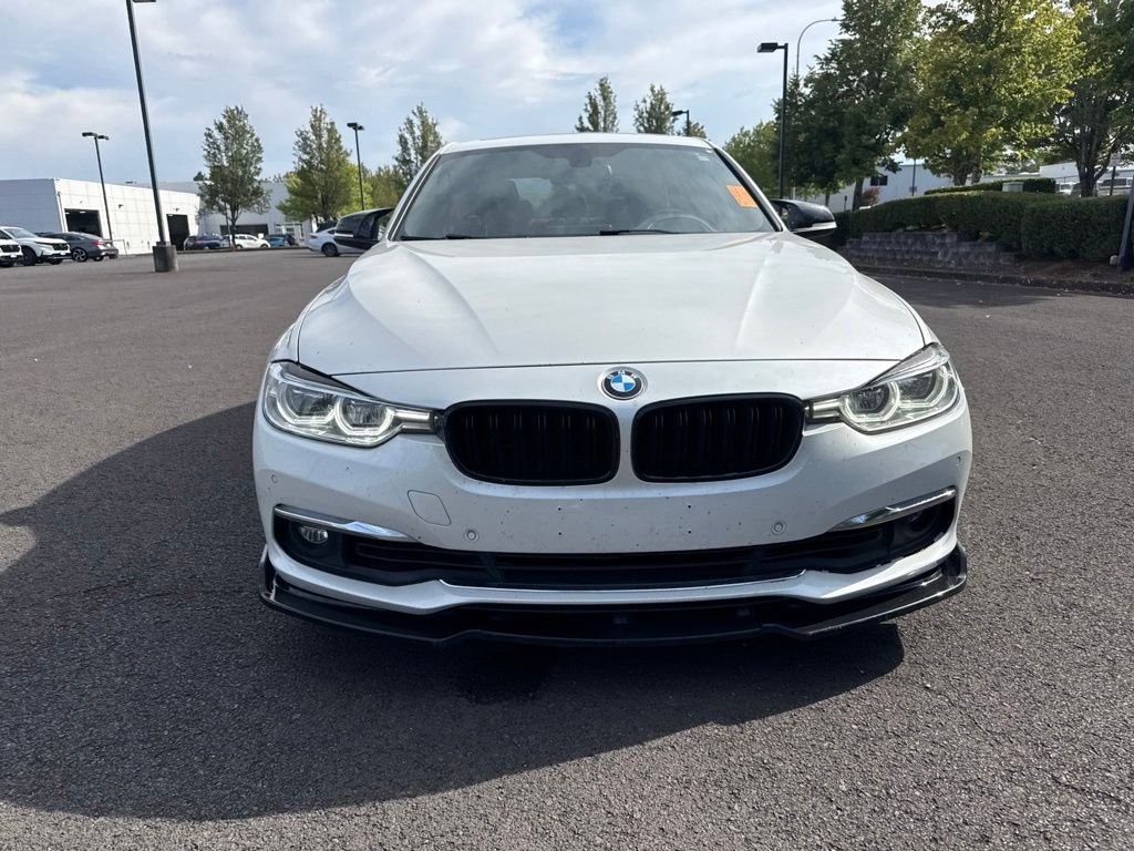 Used 2018 Mineral White Metallic BMW 340i xDrive image 2