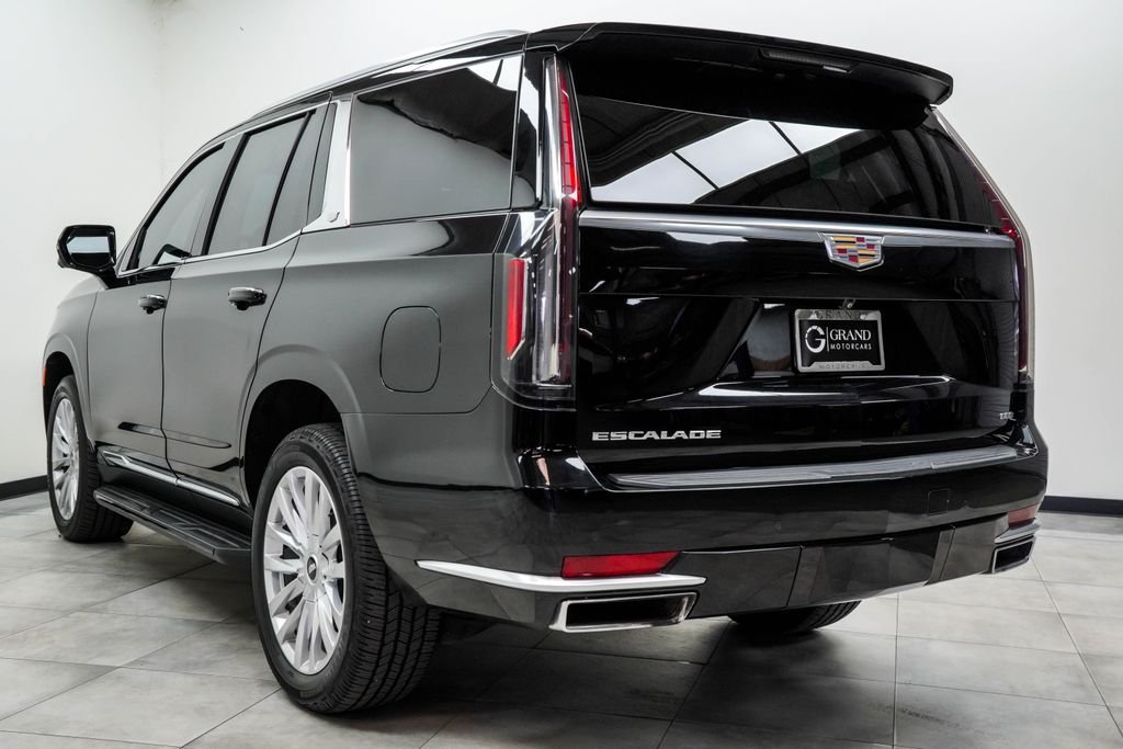 Used 2021 Black Cadillac Luxury image 11