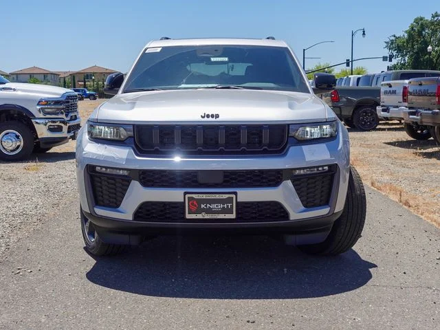 New 2026 Silver Zynith Jeep Limited image 2