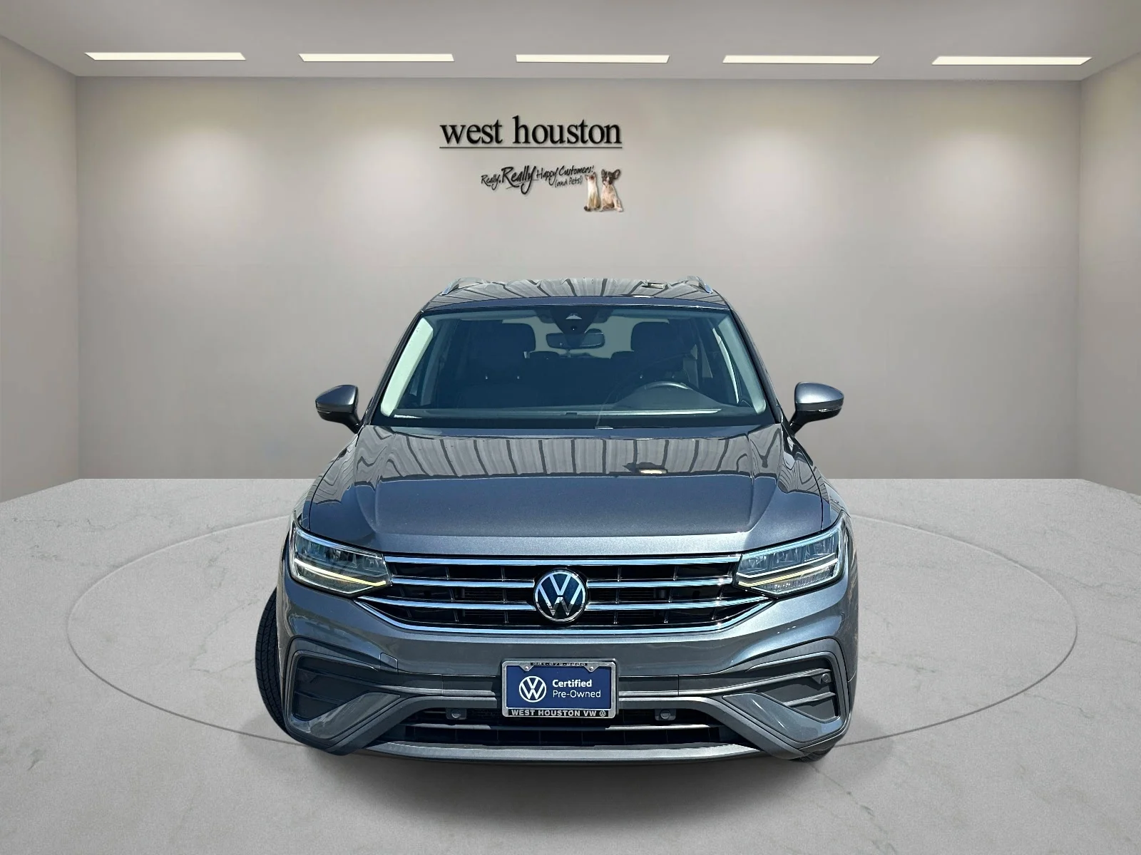 Certified Used 2023 Gray Volkswagen SE image 2