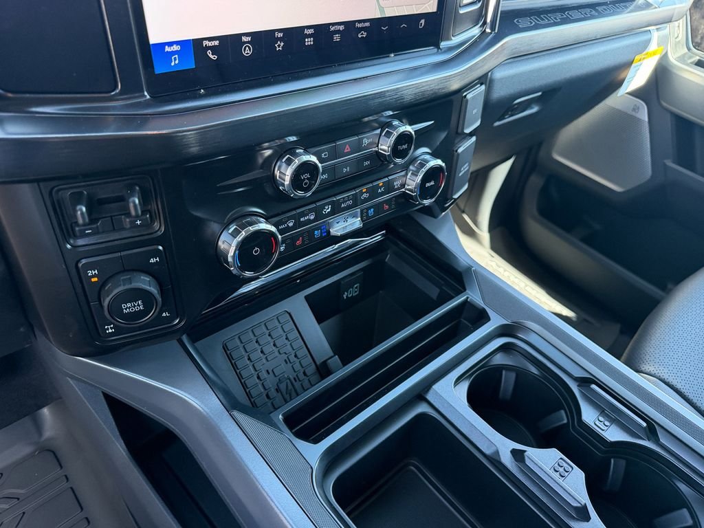New 2026 Glacier Gray Metallic Tri-Coat Ford F-250® Lariat® image 27