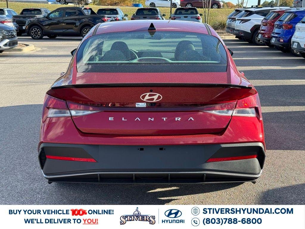 2026 Hyundai Elantra SEL Sport - Photo 12