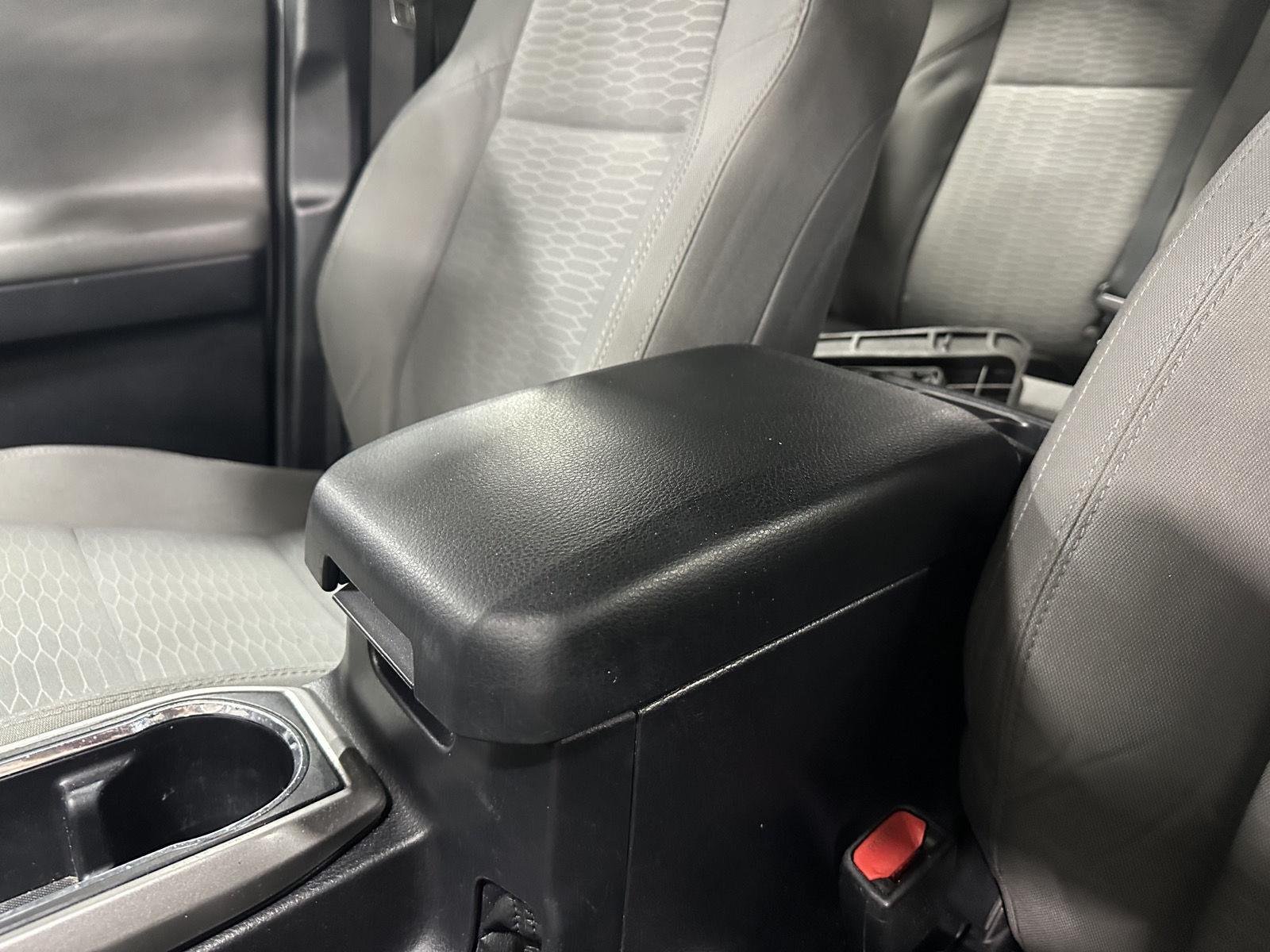 2017 Toyota Tacoma SR5 - Photo 31