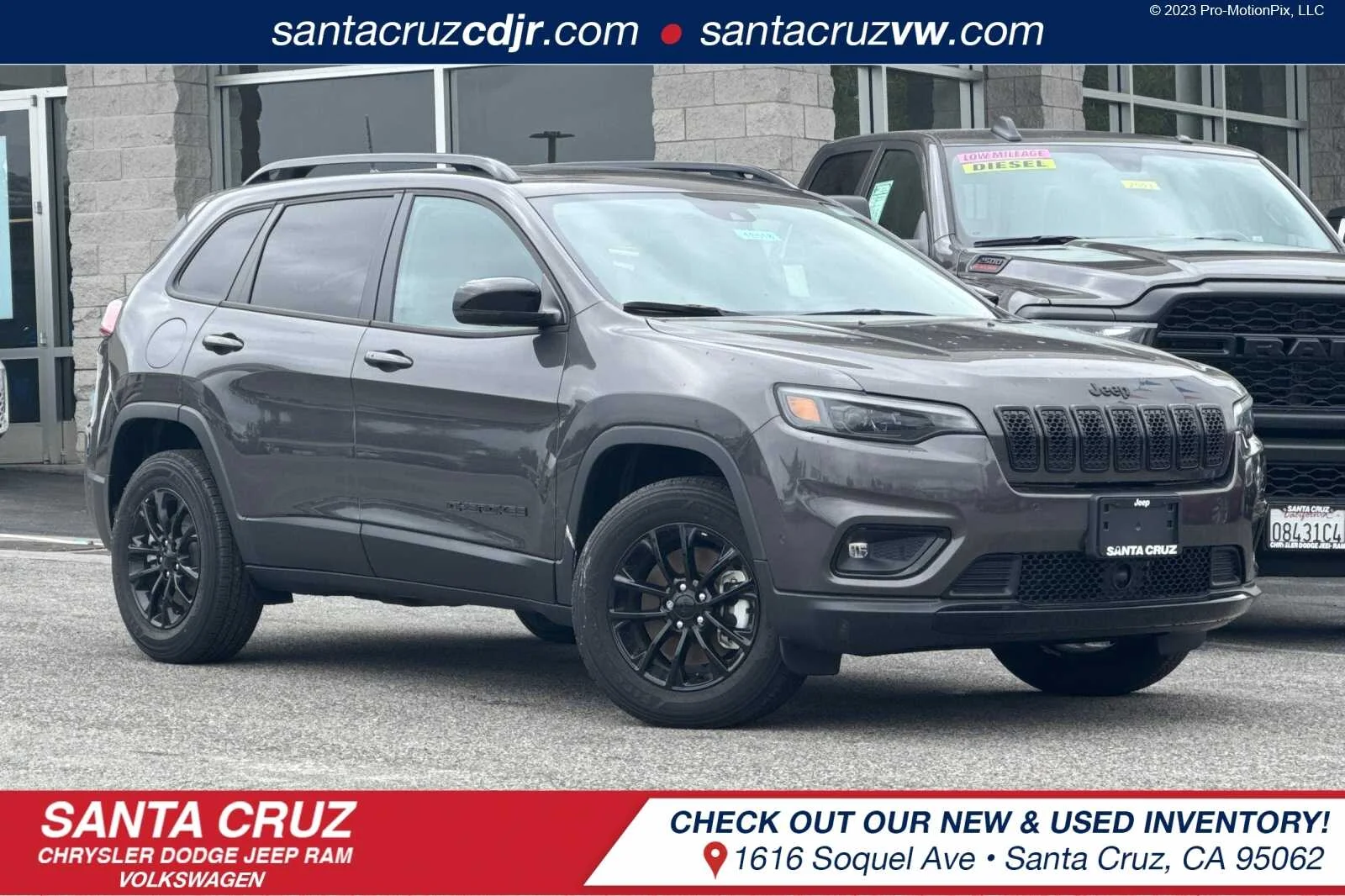 2023 Jeep Cherokee Altitude Lux 4X4's photo