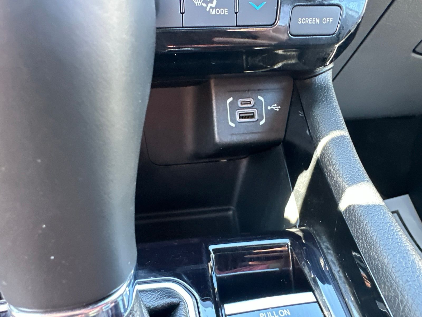 Used 2024 Silver Jeep Trailhawk image 63
