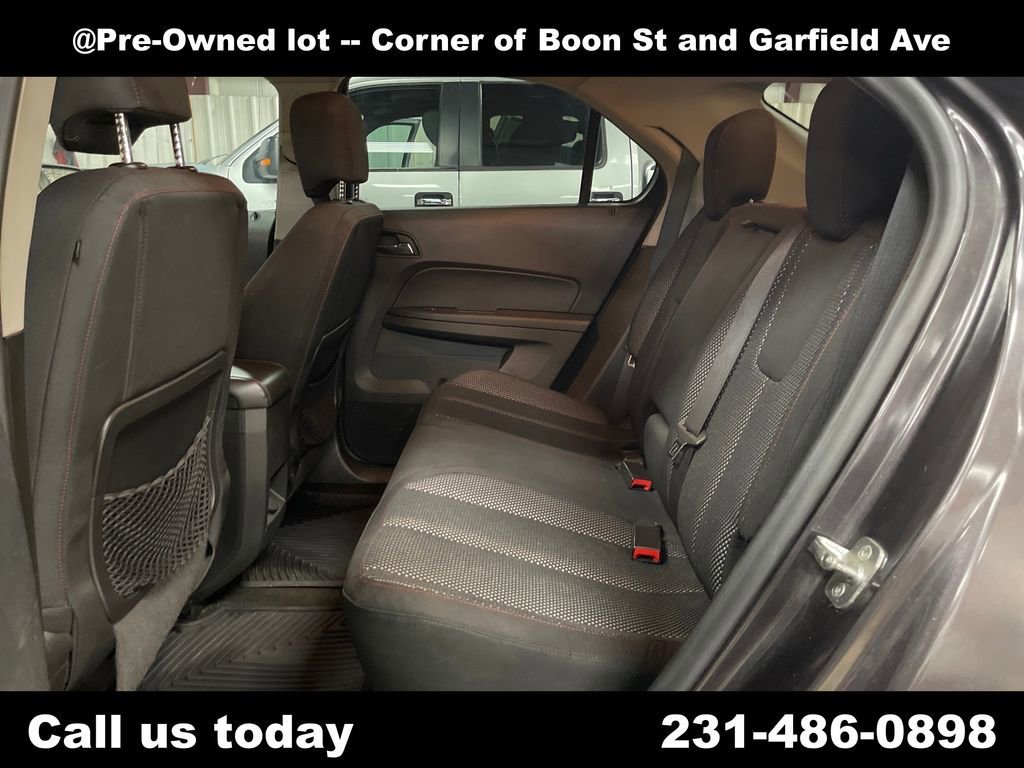 Used 2015 TUNGSTEN METALLIC Chevrolet LT image 26