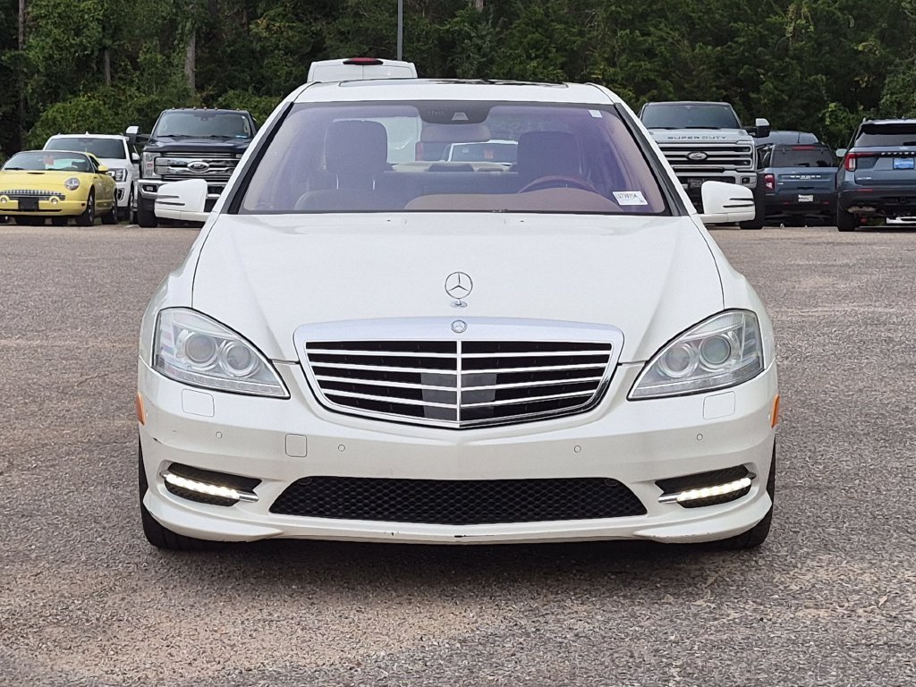 Used 2011 White Mercedes-Benz S 550 image 8