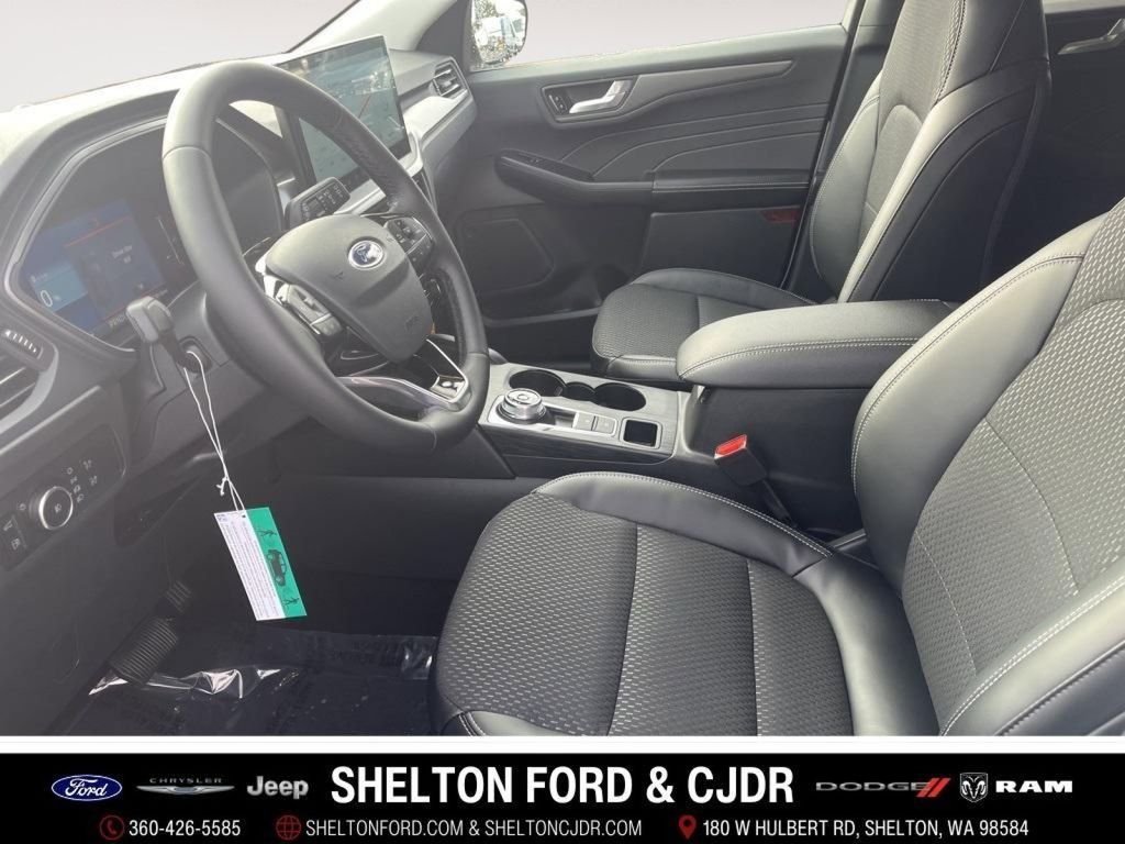 New 2025 Star White Metallic Tri-coat Ford Plug-in Hybrid image 10