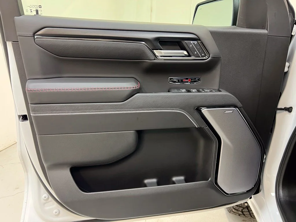 2026 GMC Sierra 1500 AT4X - Photo 13
