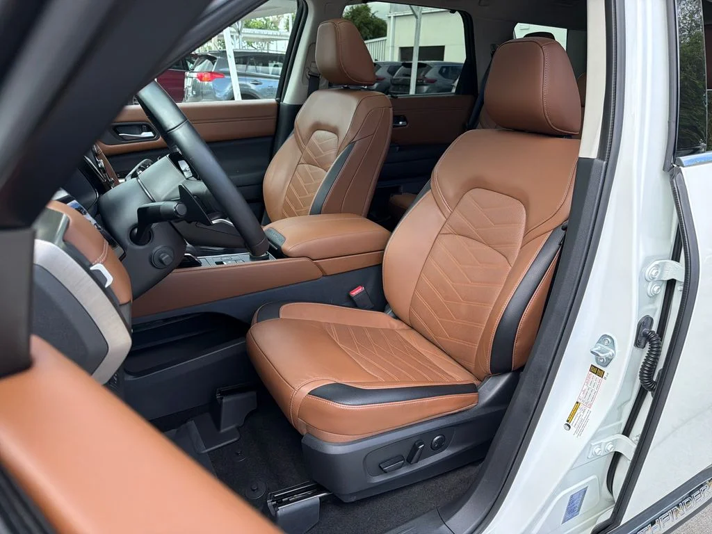 2024 Nissan Pathfinder Platinum - Photo 35