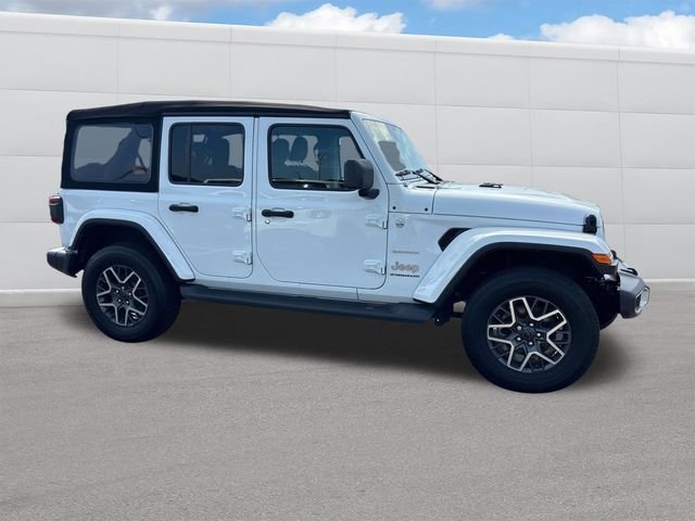 Used 2024 Bright White Clearcoat Jeep Sahara image 7