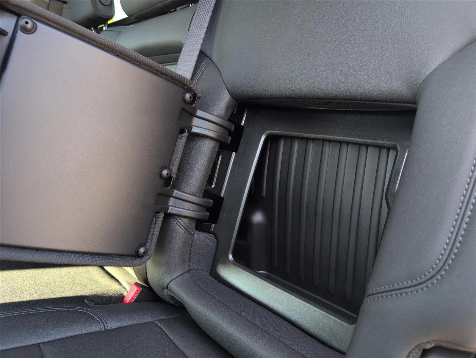 2026 Chevrolet Silverado 1500 RST - Photo 37