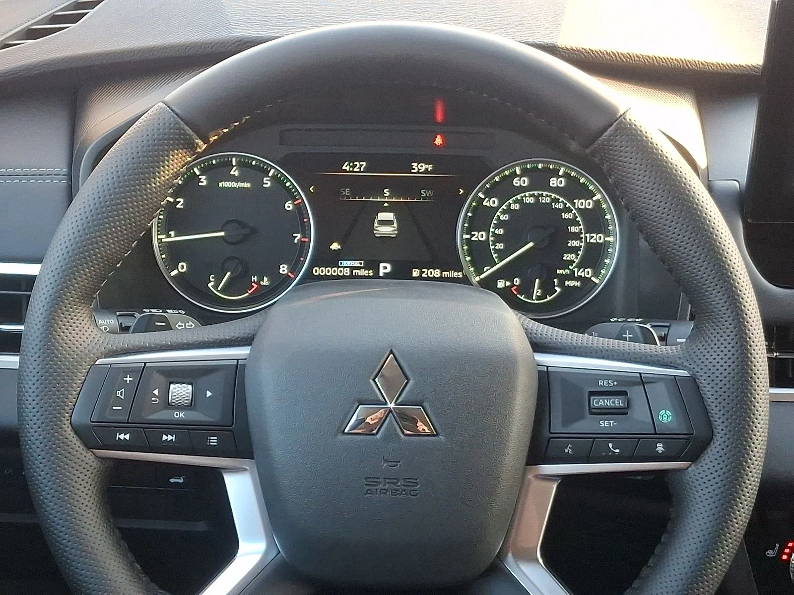 New 2026 Blue Mitsubishi SE image 18