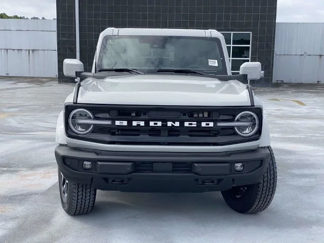 New 2026 White Ford Outer Banks image 6