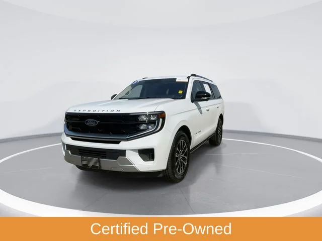Used 2025 White Ford Platinum image 3