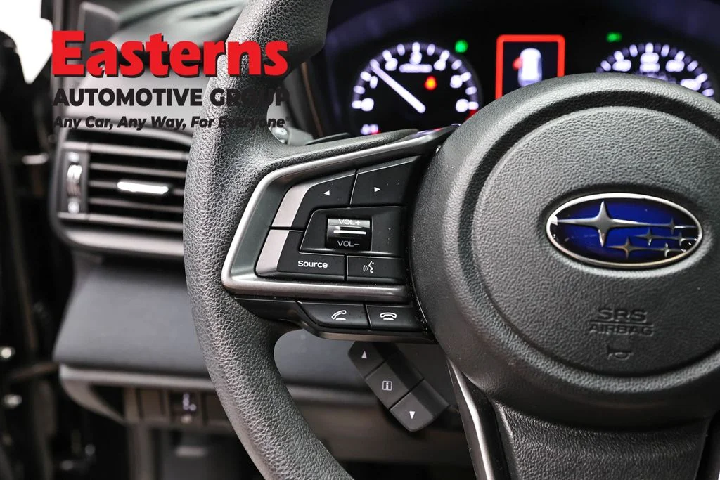 Used 2022 Black Subaru 2.5i image 14
