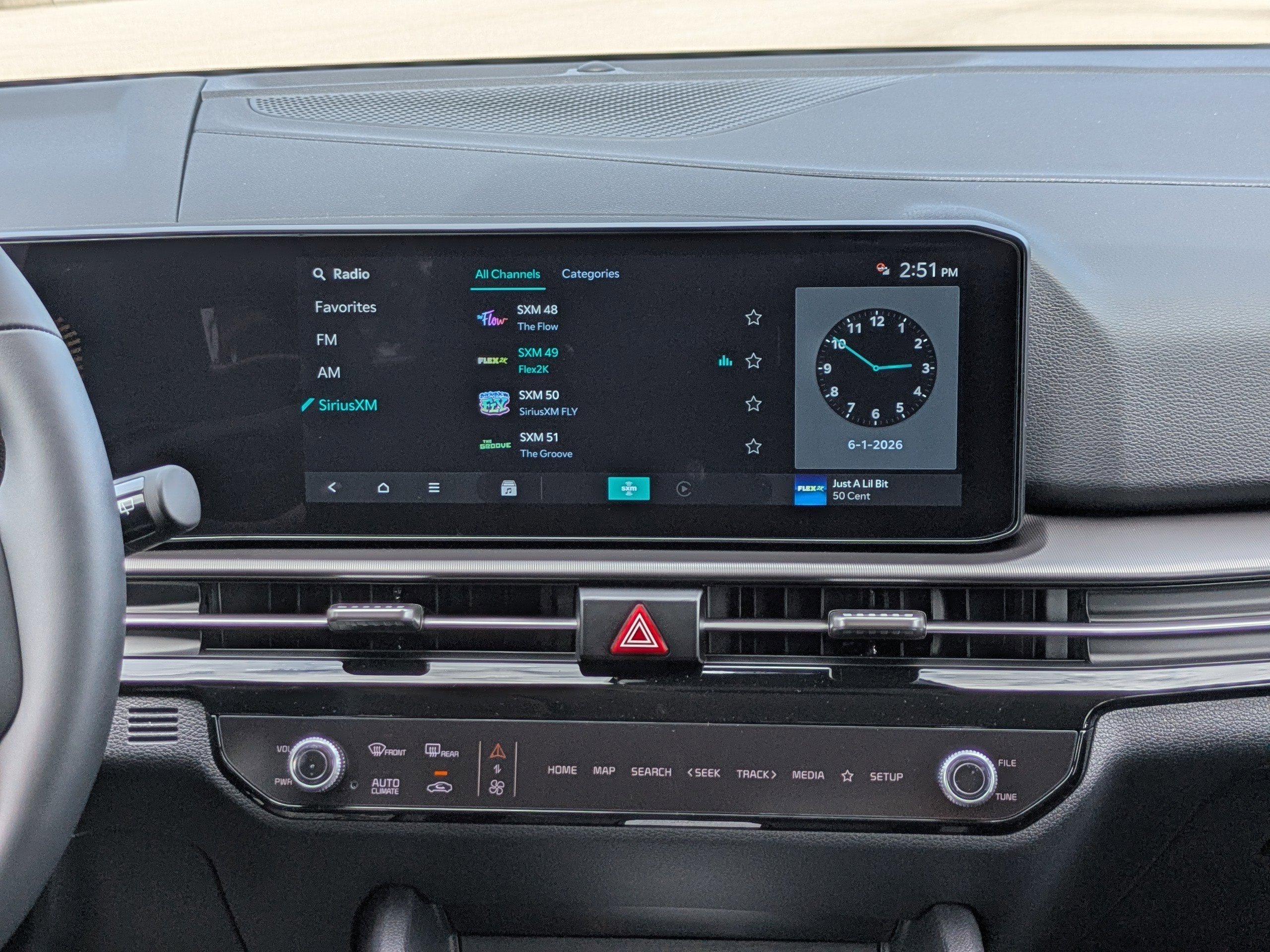 New 2026 Glacial White Pearl Kia EX image 21