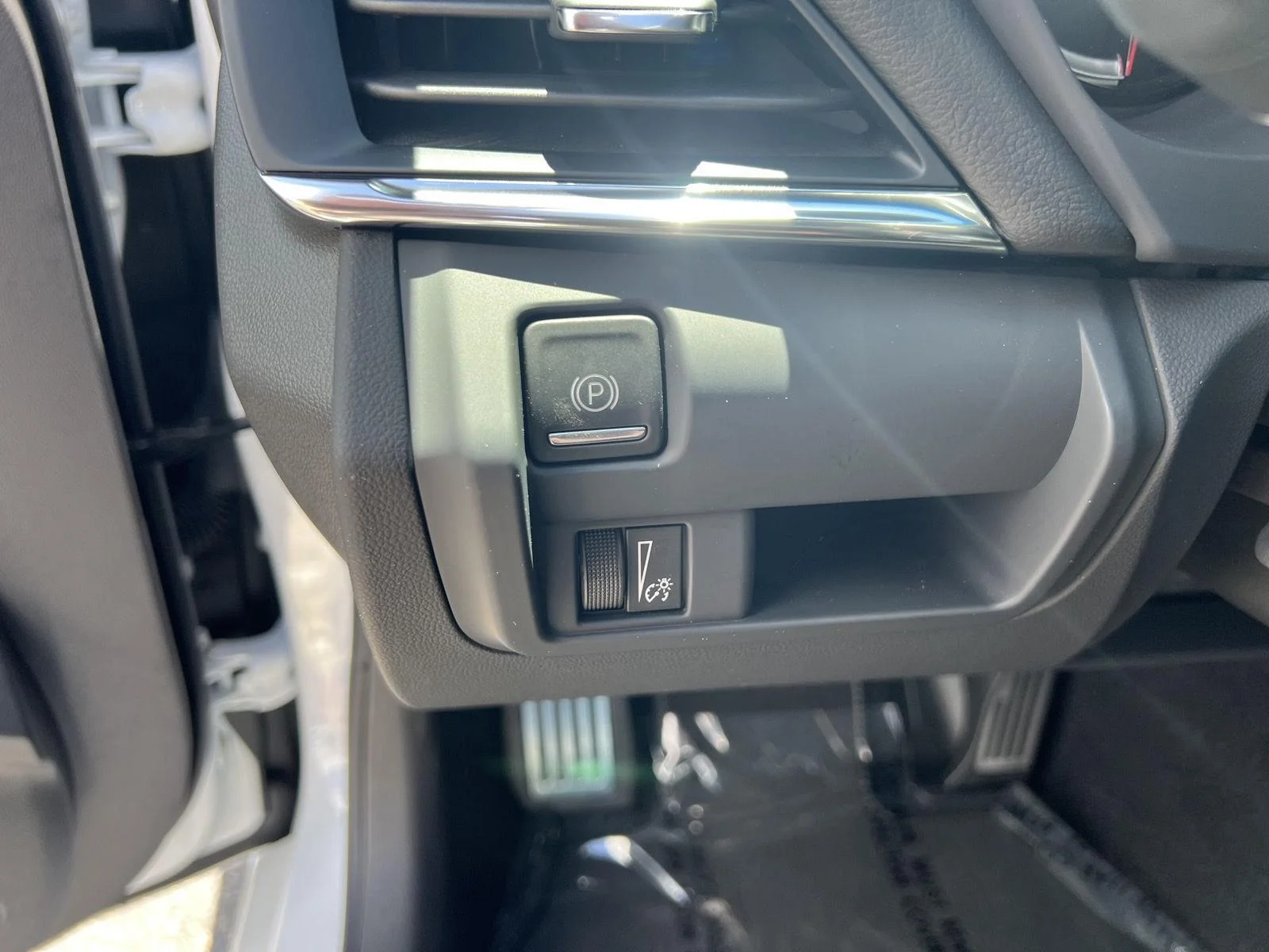 2026 Cadillac CT4 V-Series - Photo 18