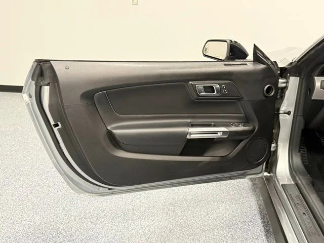 Used 2023 Silver Ford GT image 14