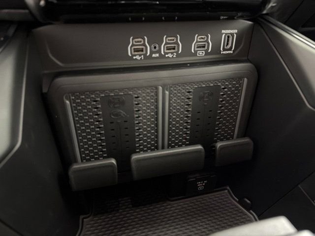 New 2026 Blue Ram Laramie image 27