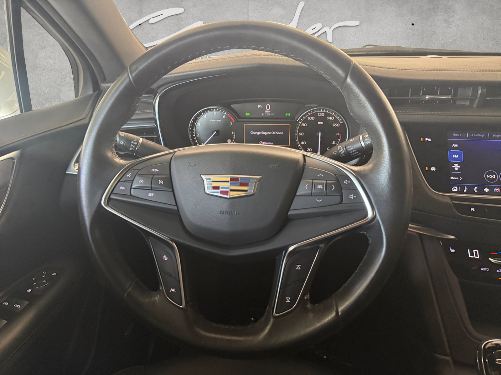 Certified Used 2023 Crystal White Tricoat Cadillac Luxury image 21