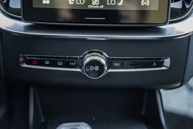 2026 Volvo XC90 Ultra - Photo 23