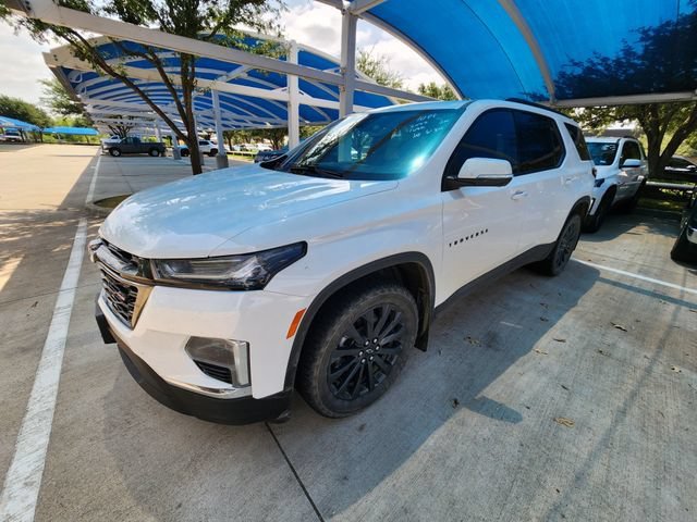 Used 2022 Summit White Chevrolet RS image 3