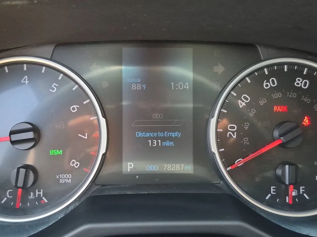 Used 2021 Black Toyota XLE image 19