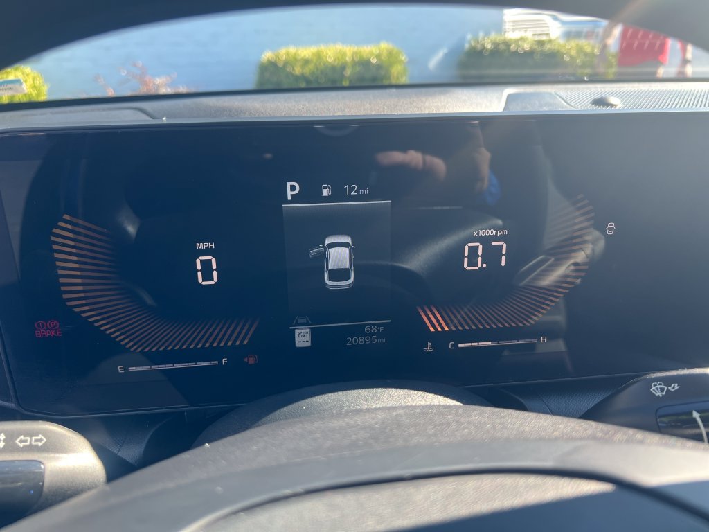 Used 2025 Blue Kia LXS image 15
