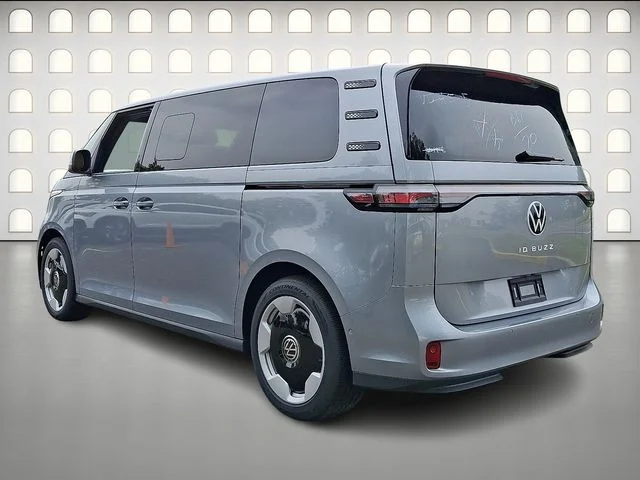 New 2025 Silver Volkswagen Pro S image 3