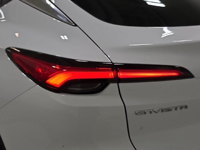Used 2026 White Buick Preferred image 31