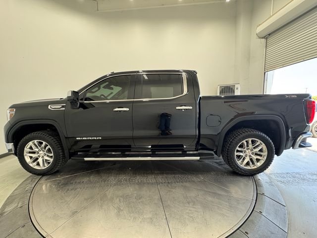 Used 2021 Onyx Black GMC SLT image 16