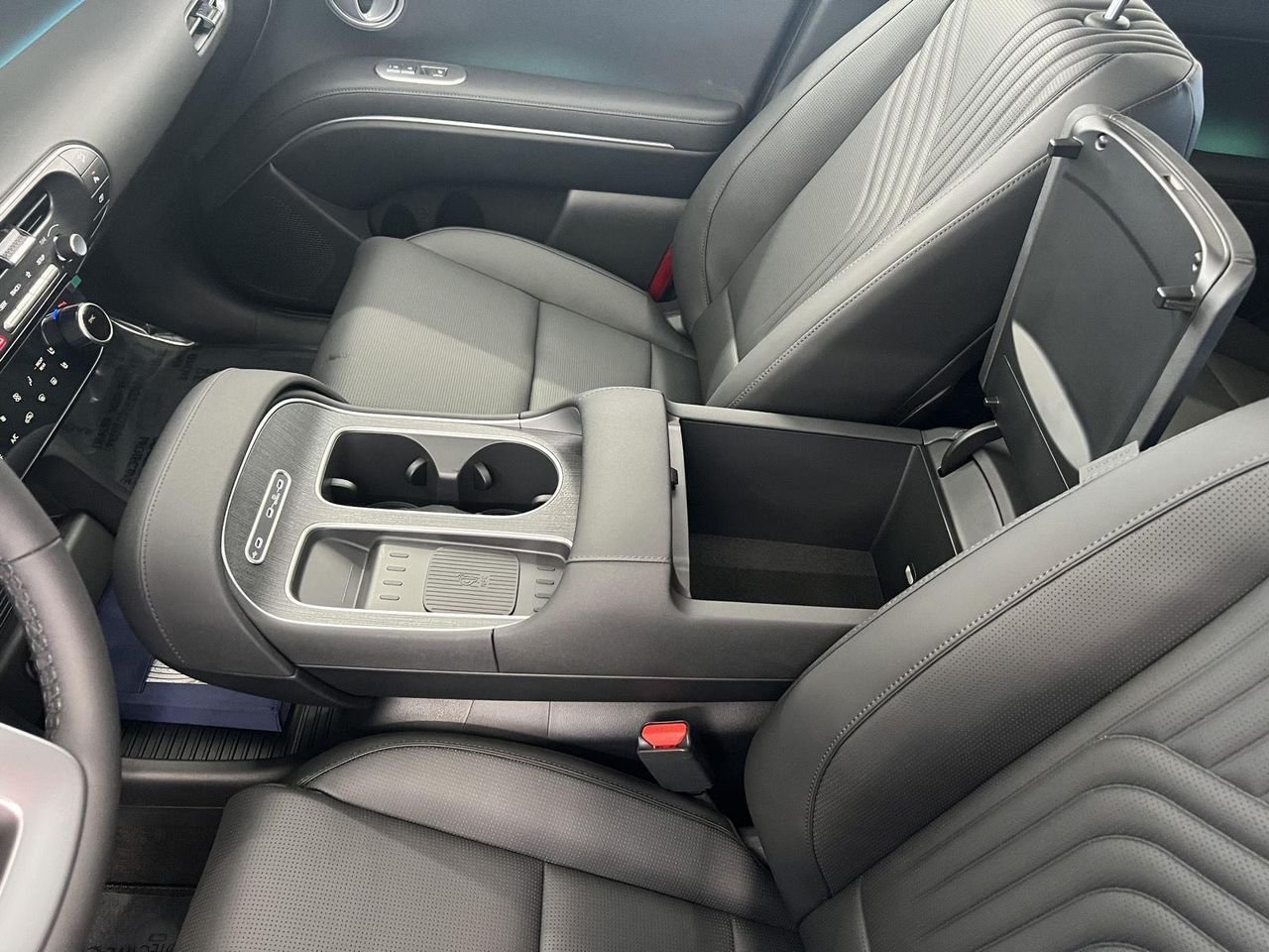 New 2026 Abyss Black Pearl Hyundai SEL Premium 8P image 18