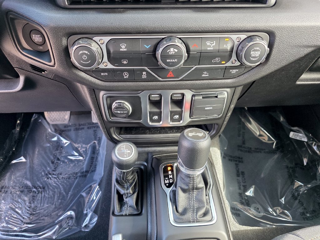 New 2026 Black Clear-Coat Exterior Paint Jeep Sport image 17