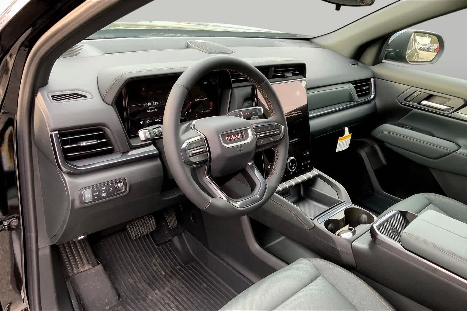 2026 GMC Terrain AT4 - Photo 8