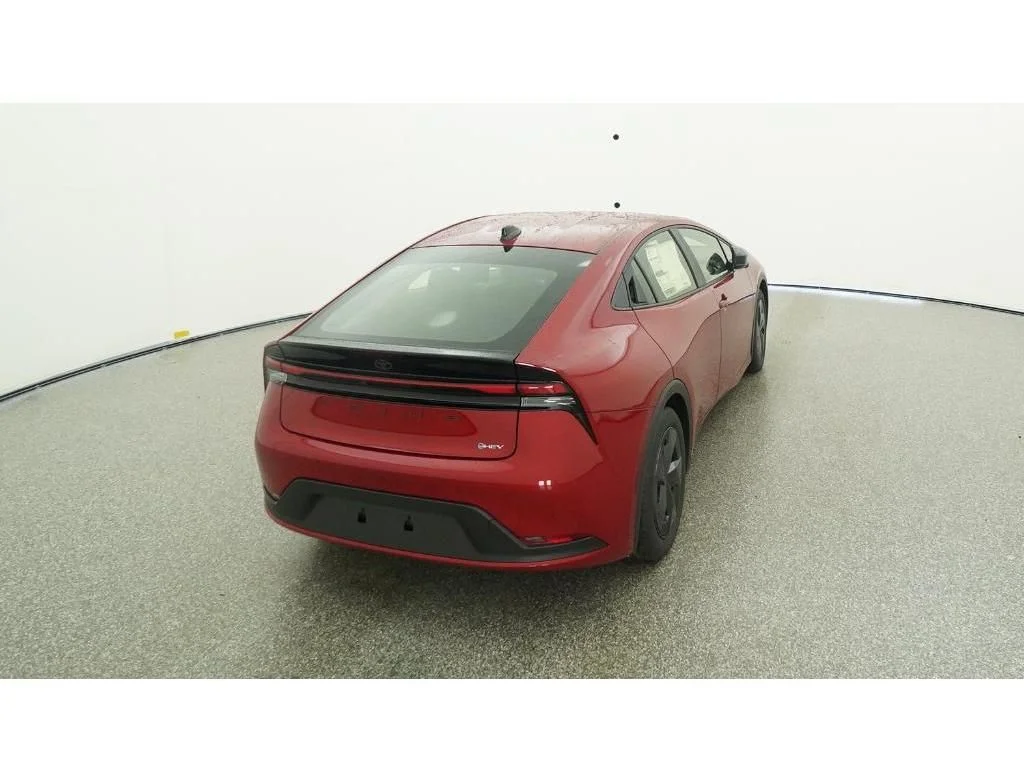 New 2026 Supersonic Red Toyota LE image 30