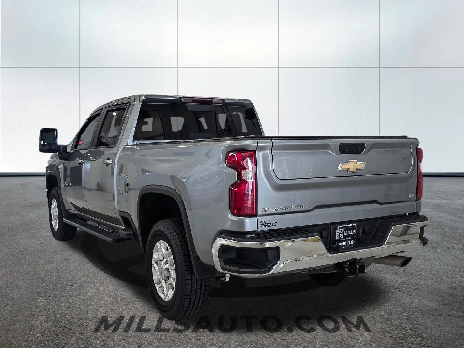 Certified Used 2024 Gray Chevrolet LT image 5