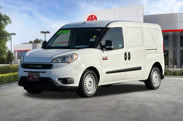 Used 2022 White Ram Base image 9