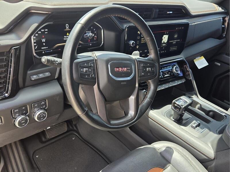 Used 2025 Onyx Black GMC 4WD CREW CAB 147" AT4 image 12
