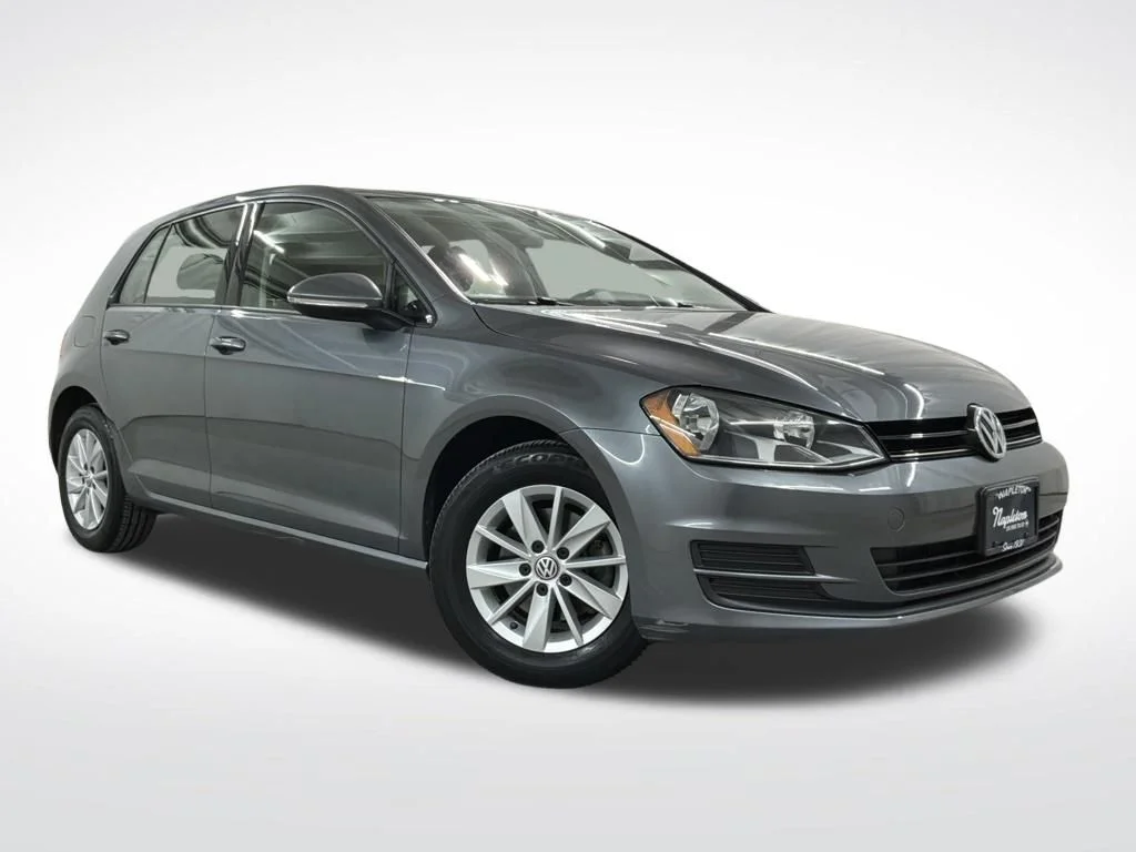 Used 2016 Platinum Gray Metallic Volkswagen TSI S 4-Door image 4
