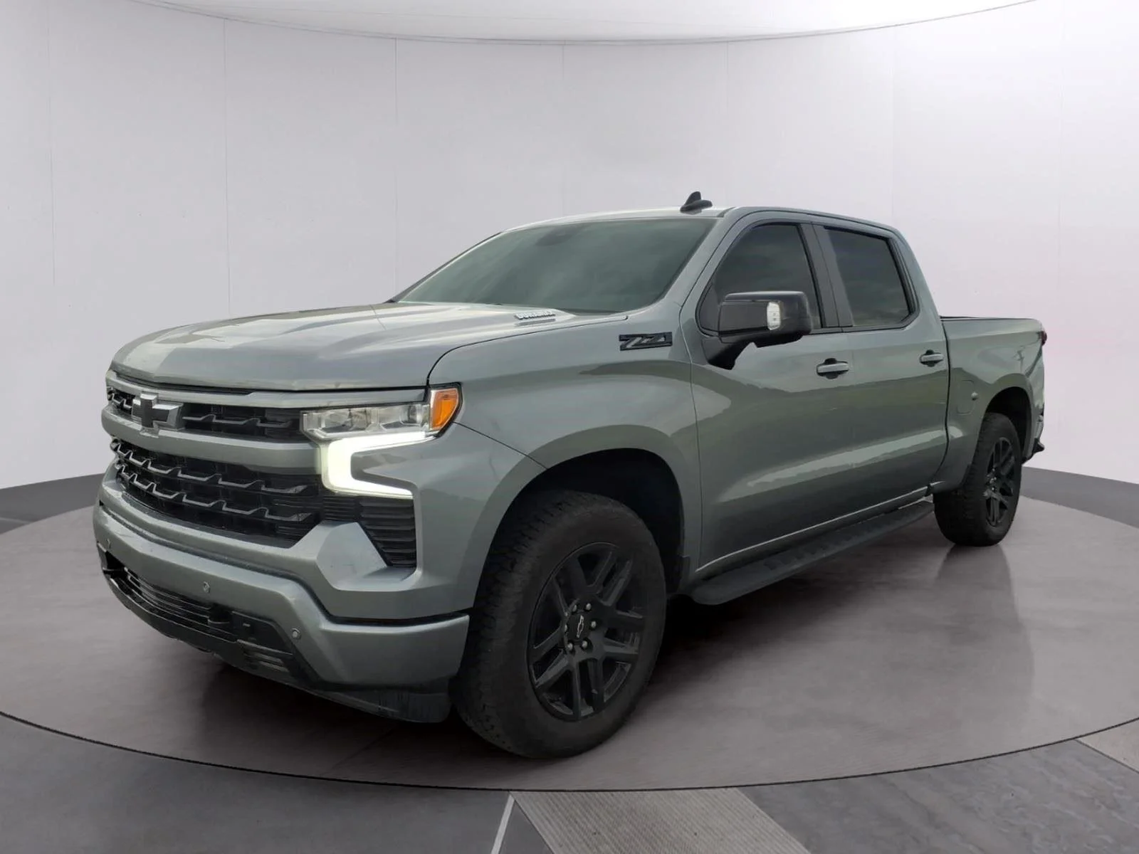 Used 2026 Sterling Gray Metallic Chevrolet RST image 1