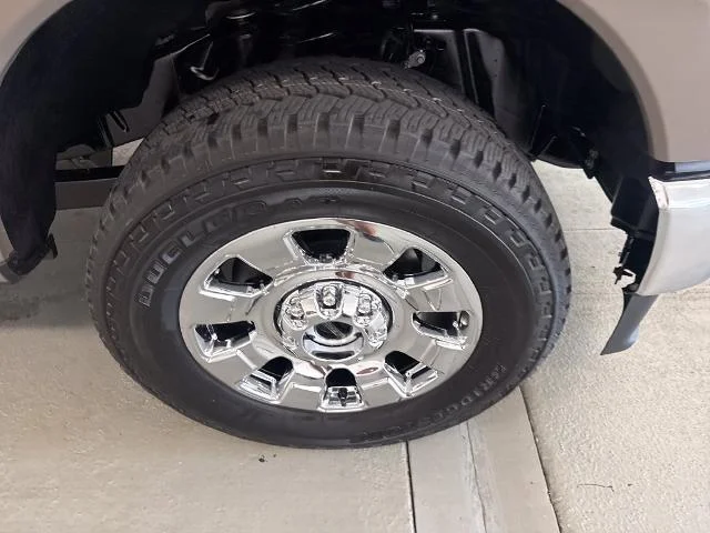 New 2026 Marsh Gray Ford F-350® Lariat® image 22